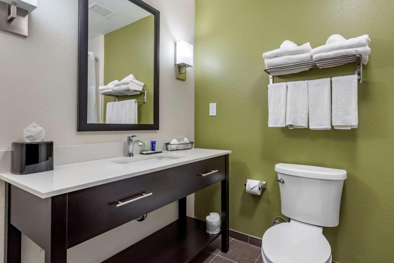 Sleep Inn & Suites Crosby 外观 照片